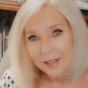 Meet your Posher, Janet